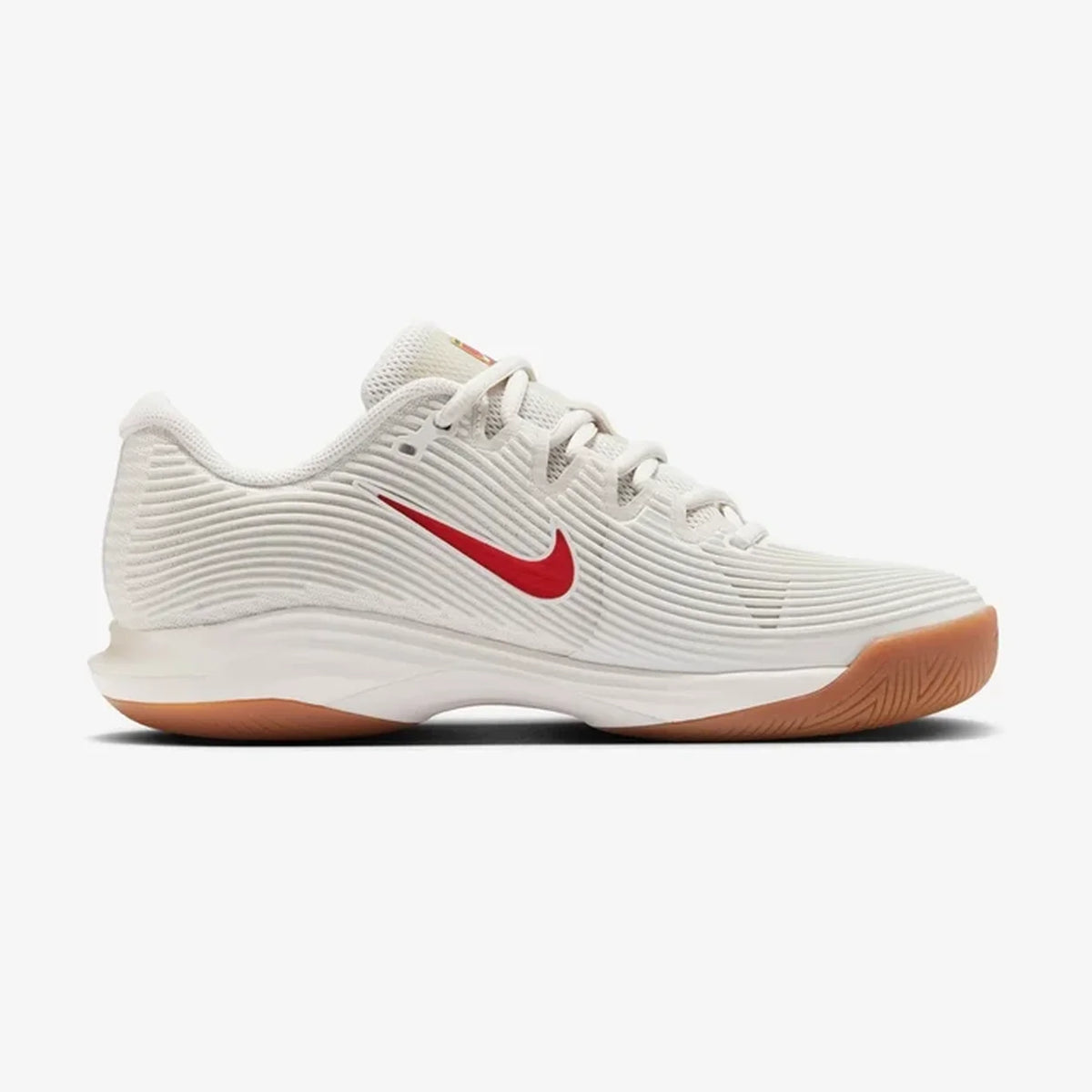 Summit White / Gum
