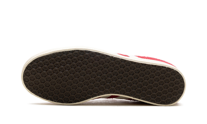AD Gazelle Team Victory Red Off White Cream White